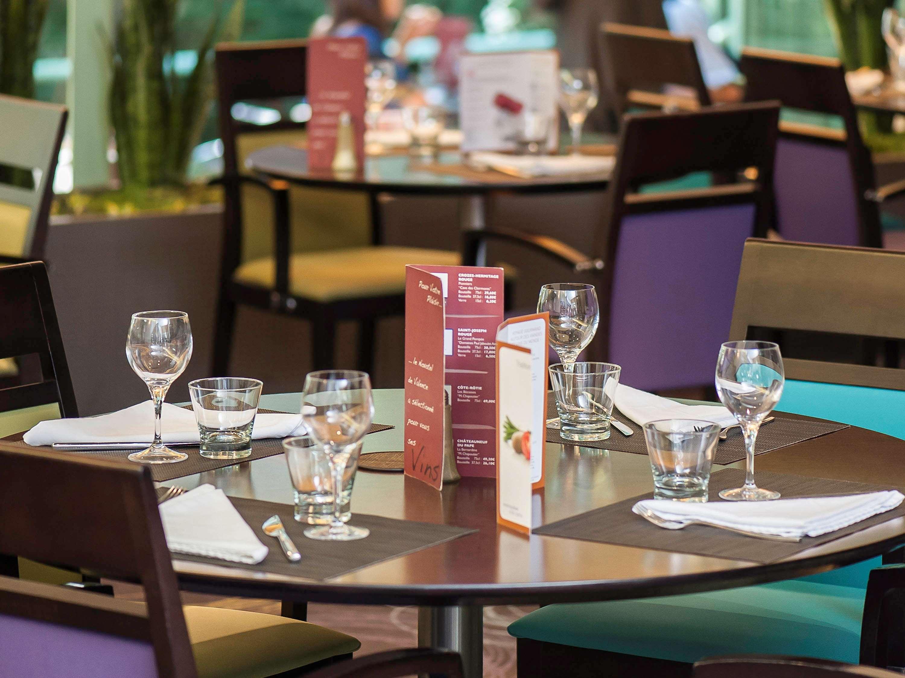 Novotel Valence Sud Экстерьер фото