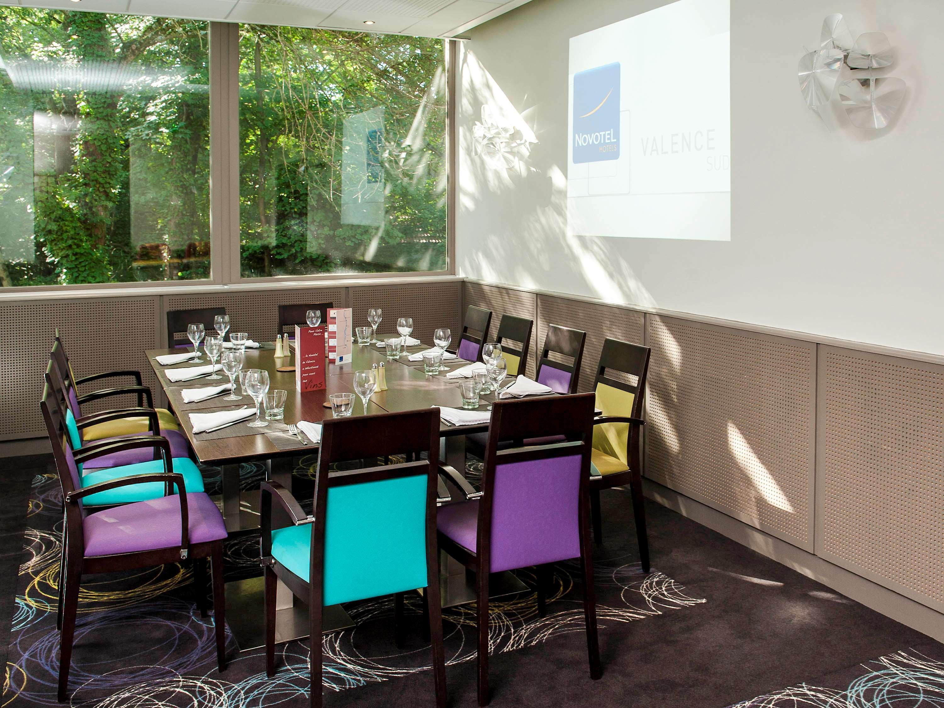 Novotel Valence Sud Экстерьер фото