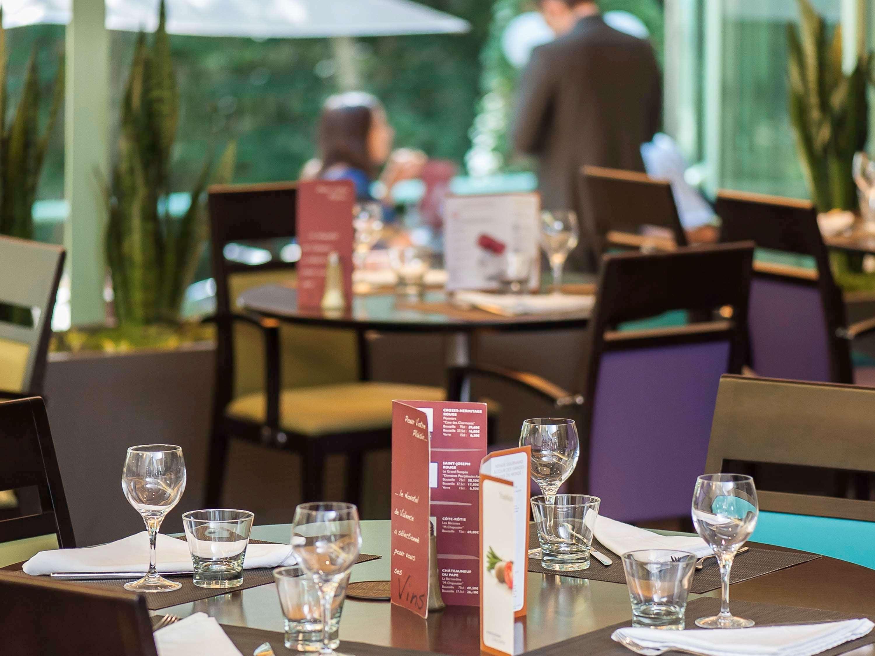 Novotel Valence Sud Экстерьер фото