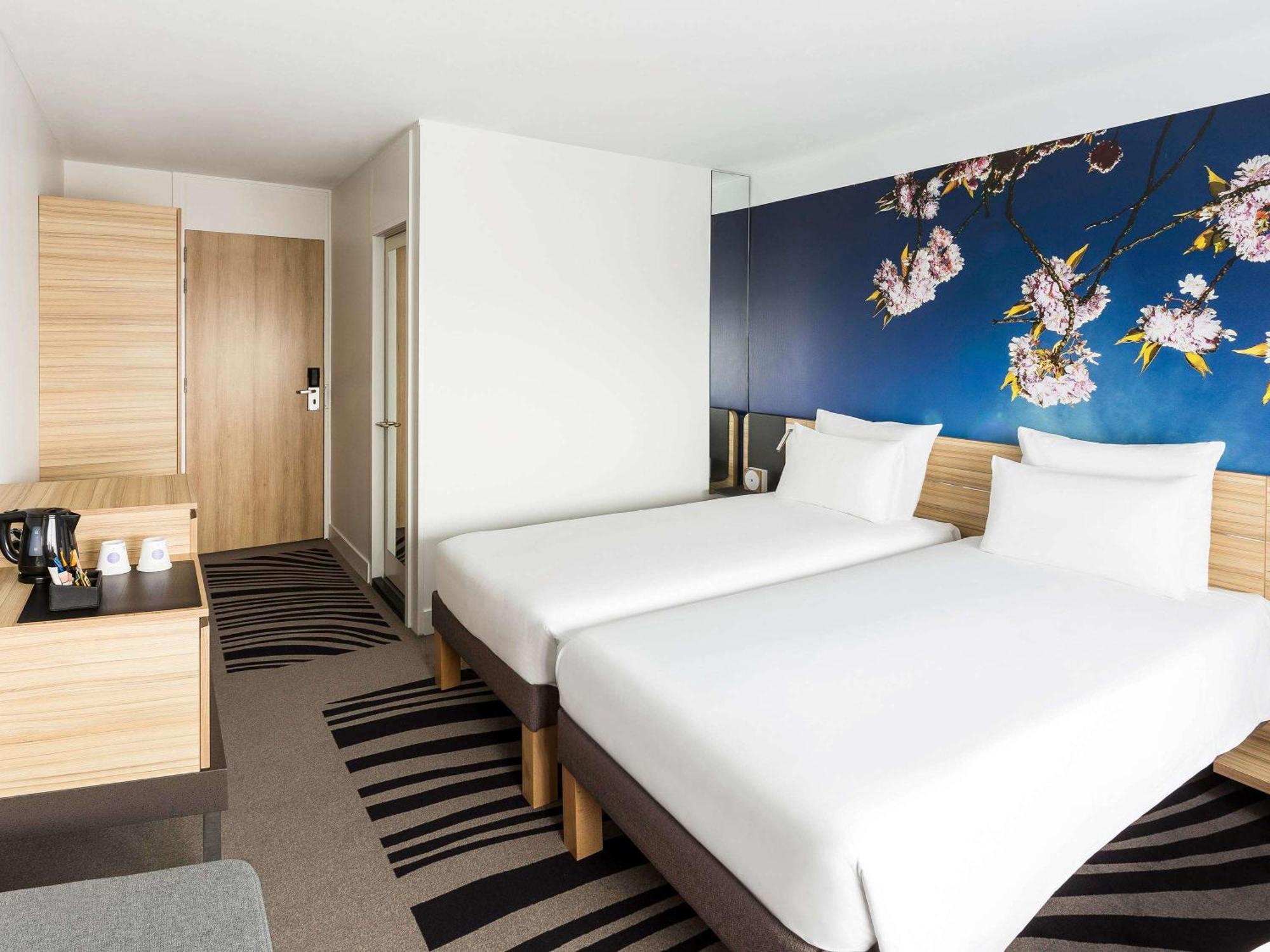 Novotel Valence Sud Экстерьер фото
