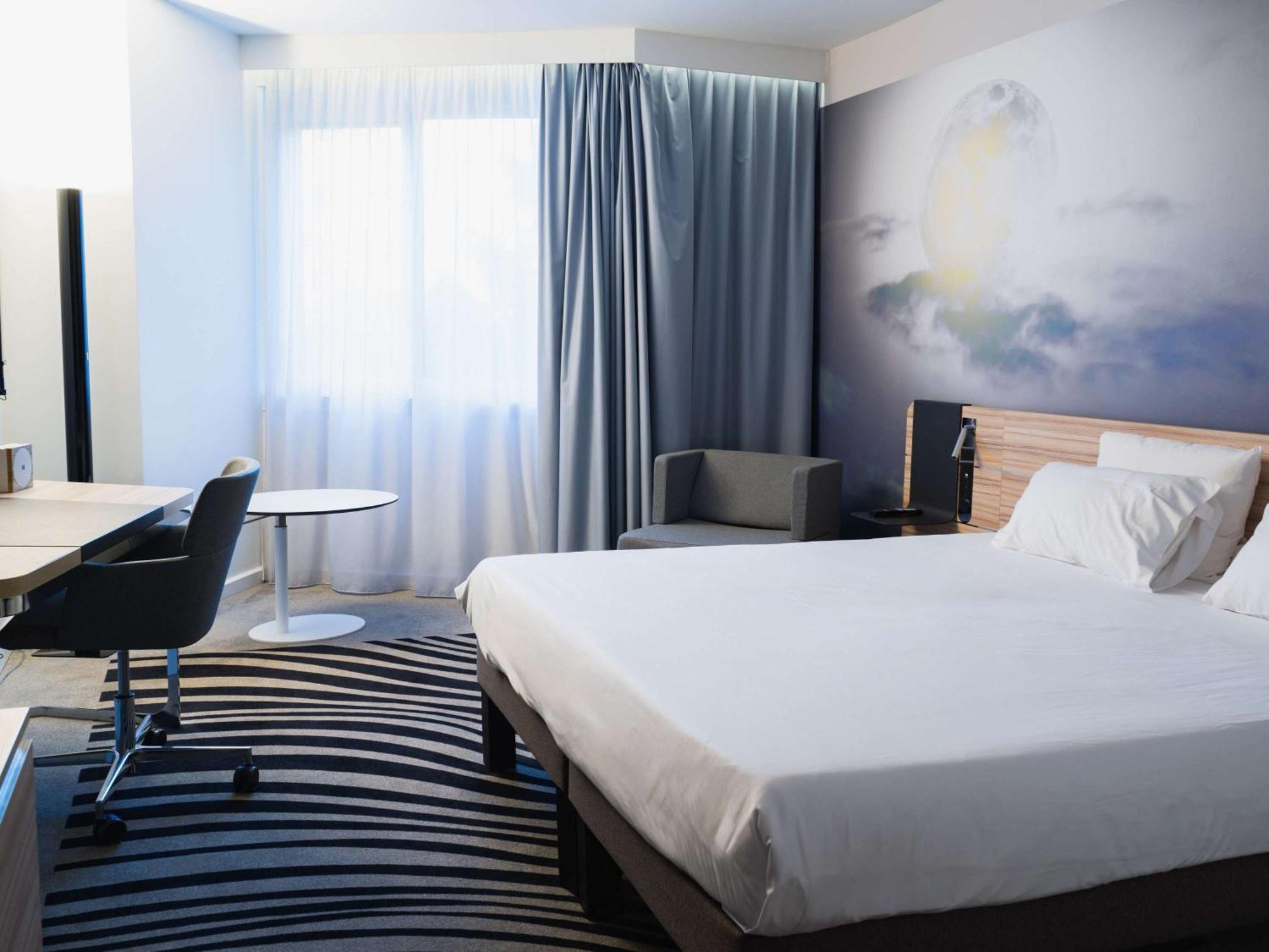 Novotel Valence Sud Экстерьер фото
