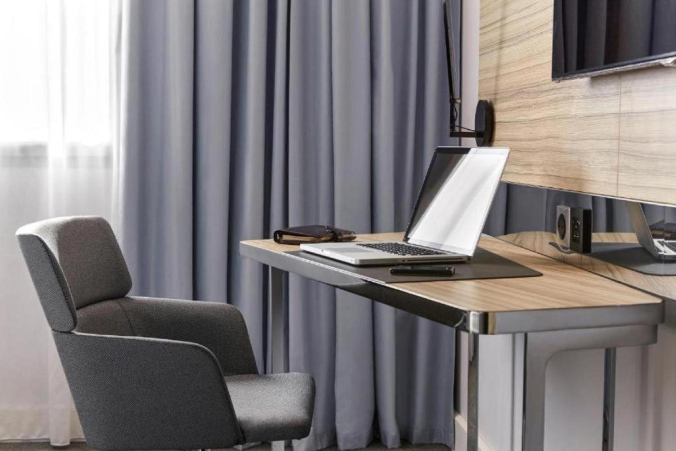 Novotel Valence Sud Экстерьер фото