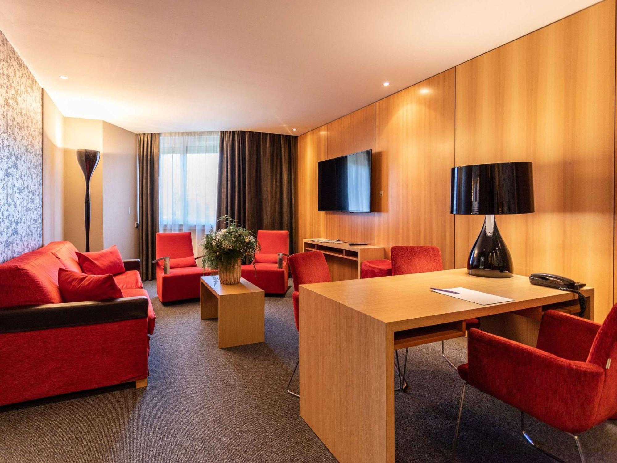 Novotel Valence Sud Экстерьер фото